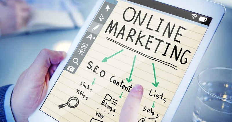 What are the 5 C's of marketing analysis?